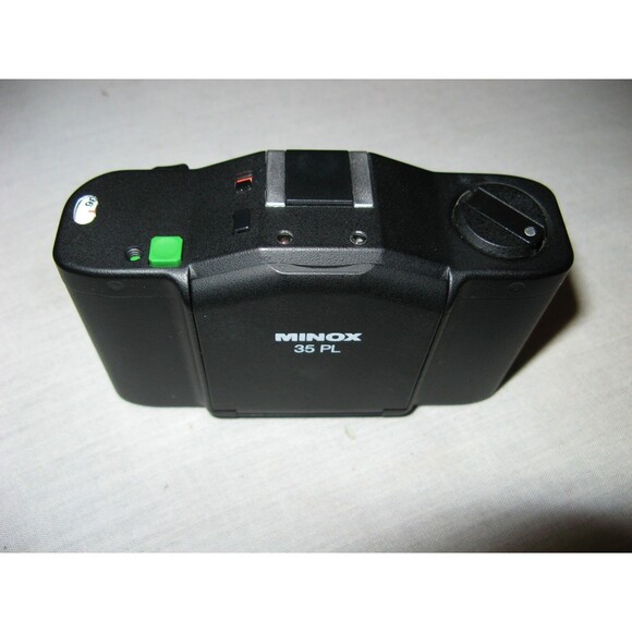 Minox PL Film Camera 35 mm. F2.8 Flash w Box & Documents Made In Germany - Picture 5 of 6